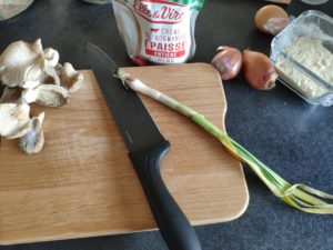Soupe de champignons aux amandes
