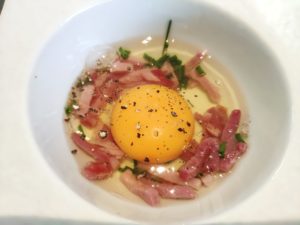 œufs cocotte bacon et ciboulette