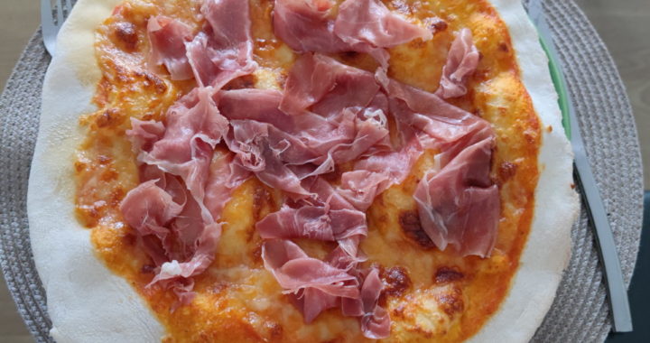 Pizza au jambon de Parme